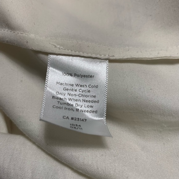 Talbots satiny soft white top, size M - Picture 5 of 5